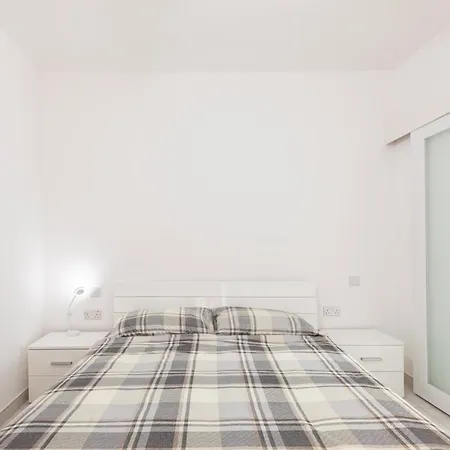 Apartament Seafront, Duplex With Massive Seaview Terrace By 360 Estates
